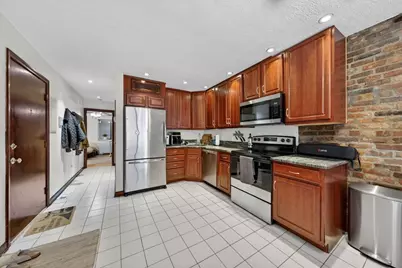 8 Wiget St #1, Boston, MA 02113 - Photo 7