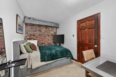8 Wiget St #1, Boston, MA 02113 - Photo 15