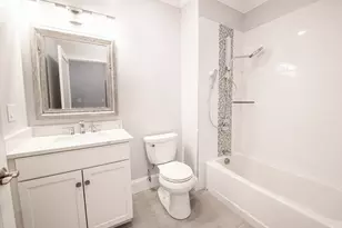 87 Medford, Medford, MA 02155 - Photo 15