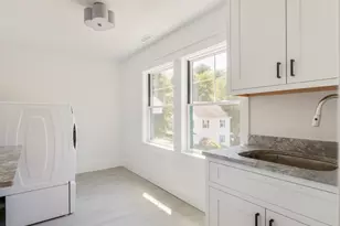19 Cottage St, Lexington, MA 02420 - Photo 27