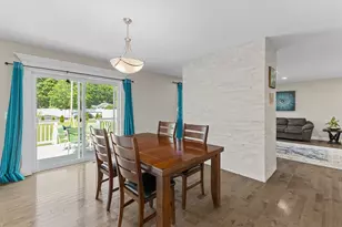 6 Childs St, Shrewsbury, MA 01545 - Photo 9