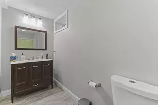6 Childs St, Shrewsbury, MA 01545 - Photo 29