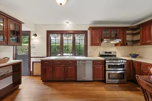 19 Harwich Rd, Longmeadow, MA 01106 - Photo 11