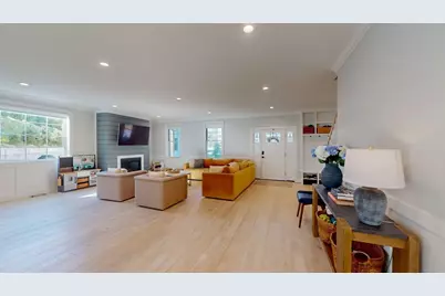 4 Lincoln Ct, Medfield, MA 02052 - Photo 9