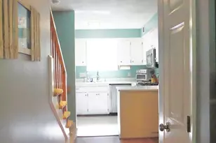 100 Merrimack Ave, Dracut, MA 01826 - Photo 9