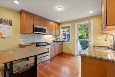 57-59 Forest Street, Providence, RI 02906 - Photo 15