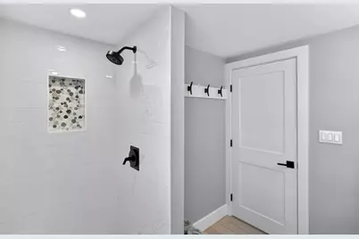 15 Beach Pine Rd, Dennis, MA 02639 - Photo 21
