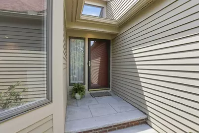 7 Wainwright Road #47, Winchester, MA 01890 - Photo 3