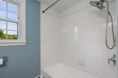 11 Foxhill Rd, Framingham, MA 01701 - Photo 27