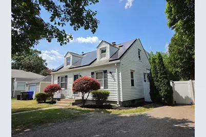 216 Plumtree Rd, Springfield, MA 01118 - Photo 3