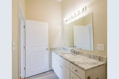 639 Main St. #303, Fitchburg, MA 01420 - Photo 13