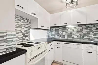 60 Babcock St #94, Brookline, MA 02446 - Photo 25
