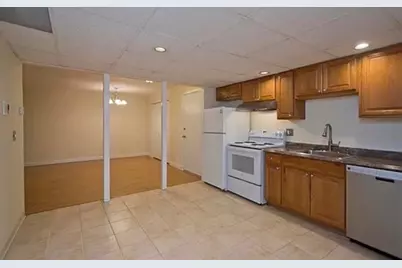 16 Shadowbrook Ln #14, Milford, MA 01757 - Photo 3