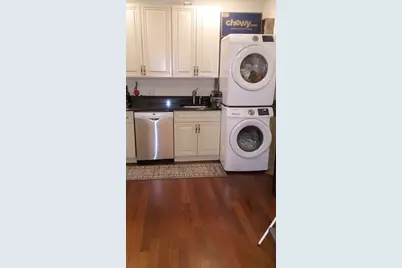 1672 Beacon St #3B, Brookline, MA 02446 - Photo 3