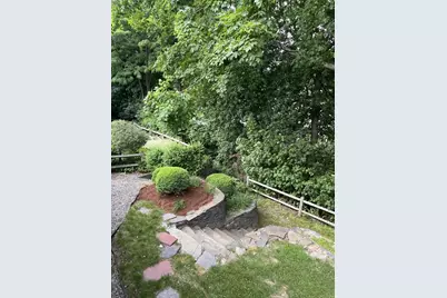 54 Portland St, Holyoke, MA 01040 - Photo 19