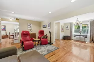 13 Stagg Dr, Natick, MA 01760 - Photo 3