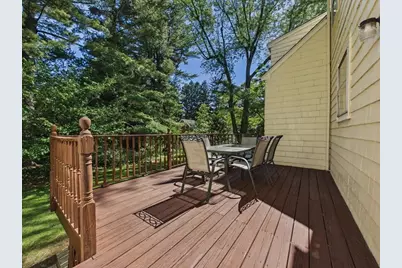 390 Marsh St, Belmont, MA 02478 - Photo 33