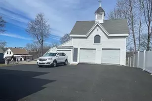 84 Franklin St, Stoneham, MA 02180 - Photo 3