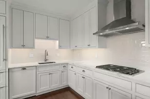580 Washington St, Wellesley, MA 02482 - Photo 9