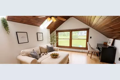 20 Moscow Rd, West Stockbridge, MA 01266 - Photo 9