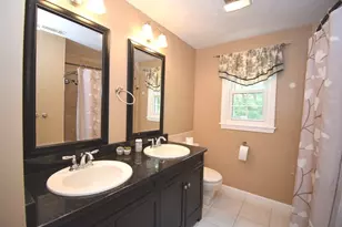 14 Colonial Dr, Shrewsbury, MA 01545 - Photo 29