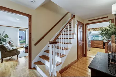 28 Captain Lathrop Dr, Deerfield, MA 01373 - Photo 5