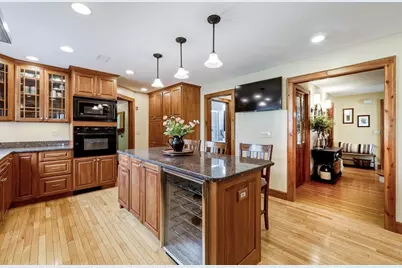 28 Captain Lathrop Dr, Deerfield, MA 01373 - Photo 7