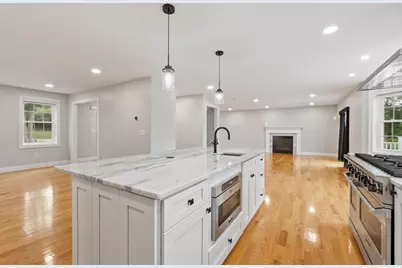 24 Townsend Rd, Shirley, MA 01464 - Photo 11
