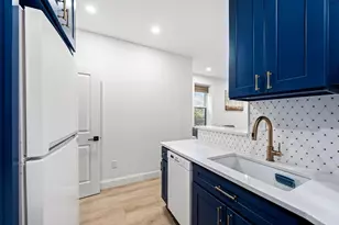 31 Irving St, Boston, MA 02114 - Photo 5