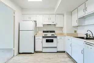 250 Hammond Pond Pkwy, Newton, MA 02467 - Photo 7