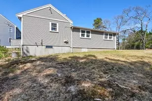 272 Glen Charlie Rd, Wareham, MA 02538 - Photo 3