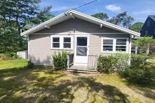 272 Glen Charlie Rd, Wareham, MA 02538 - Photo 5