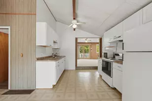 272 Glen Charlie Rd, Wareham, MA 02538 - Photo 15
