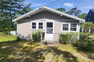 272 Glen Charlie Rd, Wareham, MA 02538 - Photo 5