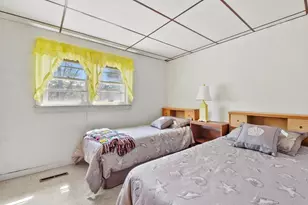 272 Glen Charlie Rd, Wareham, MA 02538 - Photo 27