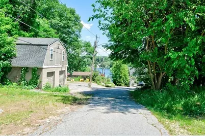 827 Nashua Rd, Dracut, MA 01826 - Photo 25