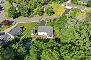 115 Arrowhead Dr, Bridgewater, MA 02324 - Photo 5