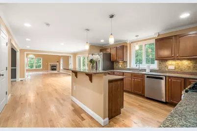 60 Morse Ave, Attleboro, MA 02703 - Photo 5