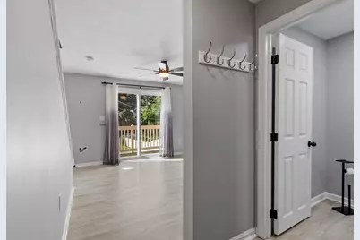 39 Madonna Circle #39, Lowell, MA 01854 - Photo 11
