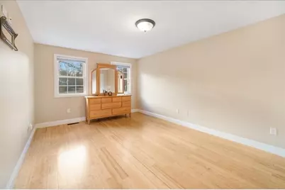 15 Stonewall Ave, Dartmouth, MA 02747 - Photo 25