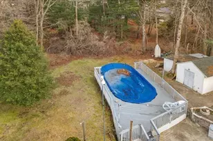 15 Stonewall Ave, Dartmouth, MA 02747 - Photo 9