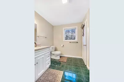 15 Stonewall Ave, Dartmouth, MA 02747 - Photo 21