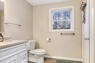 15 Stonewall Ave, Dartmouth, MA 02747 - Photo 21