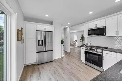 62 Field Street, West Springfield, MA 01119 - Photo 11