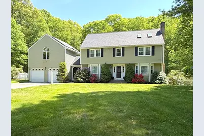 23 Bellstone Dr, Bellingham, MA 02019 - Photo 1