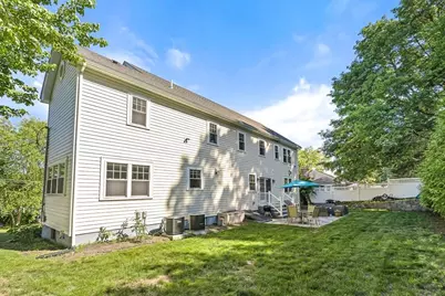 21 Willowdale Road, Winchester, MA 01890 - Photo 3