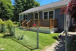 18 Grant St, Acushnet, MA 02743 - Photo 3