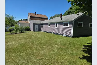 18 Grant St, Acushnet, MA 02743 - Photo 29