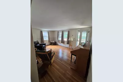 18 Grant St, Acushnet, MA 02743 - Photo 17