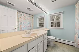 10 Bayberry Ln, Mattapoisett, MA 02739 - Photo 21